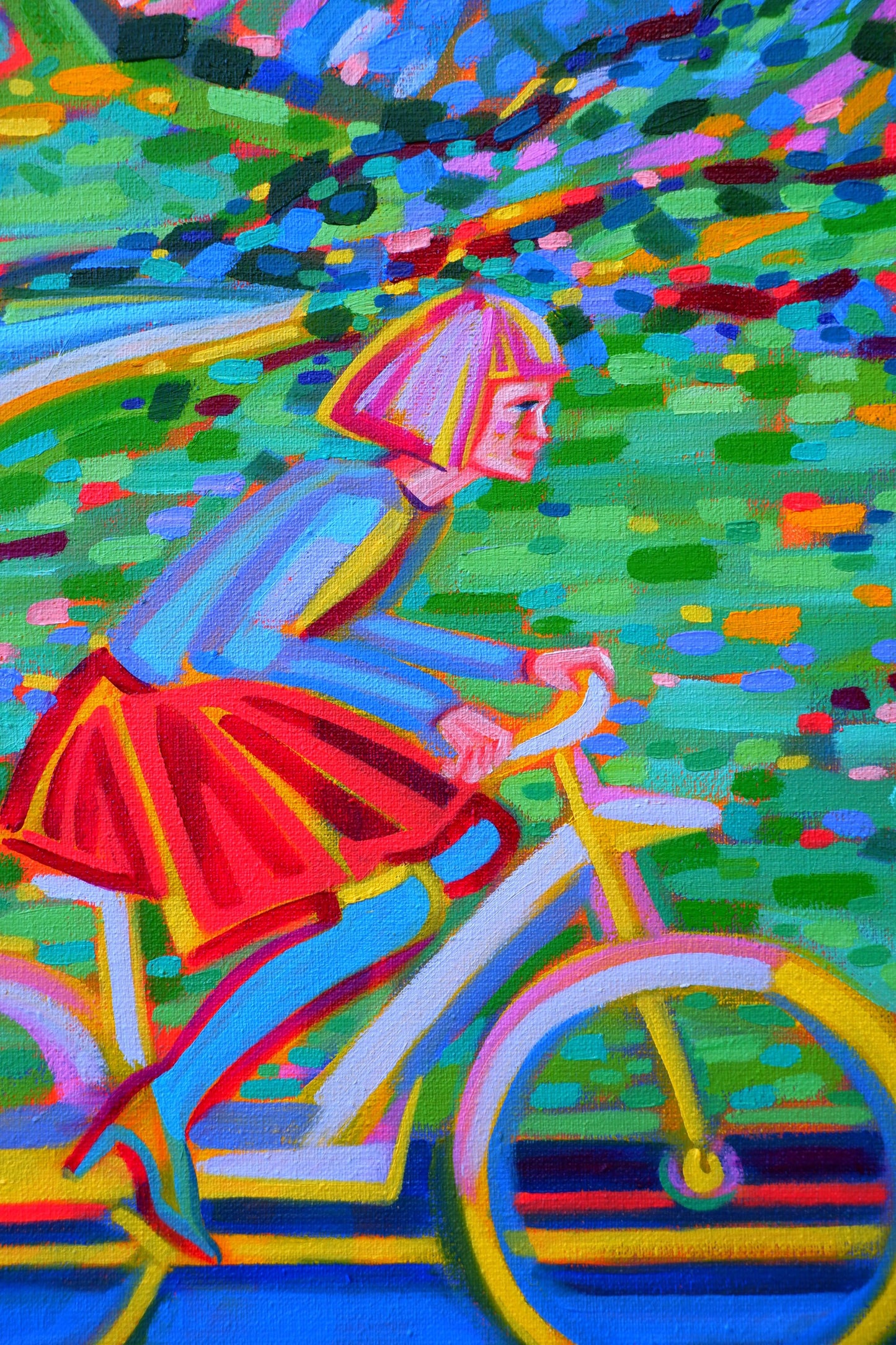 Kleurrijk schilderij van een vrouw op een fiets, geïnspireerd op I Want to Break Free.