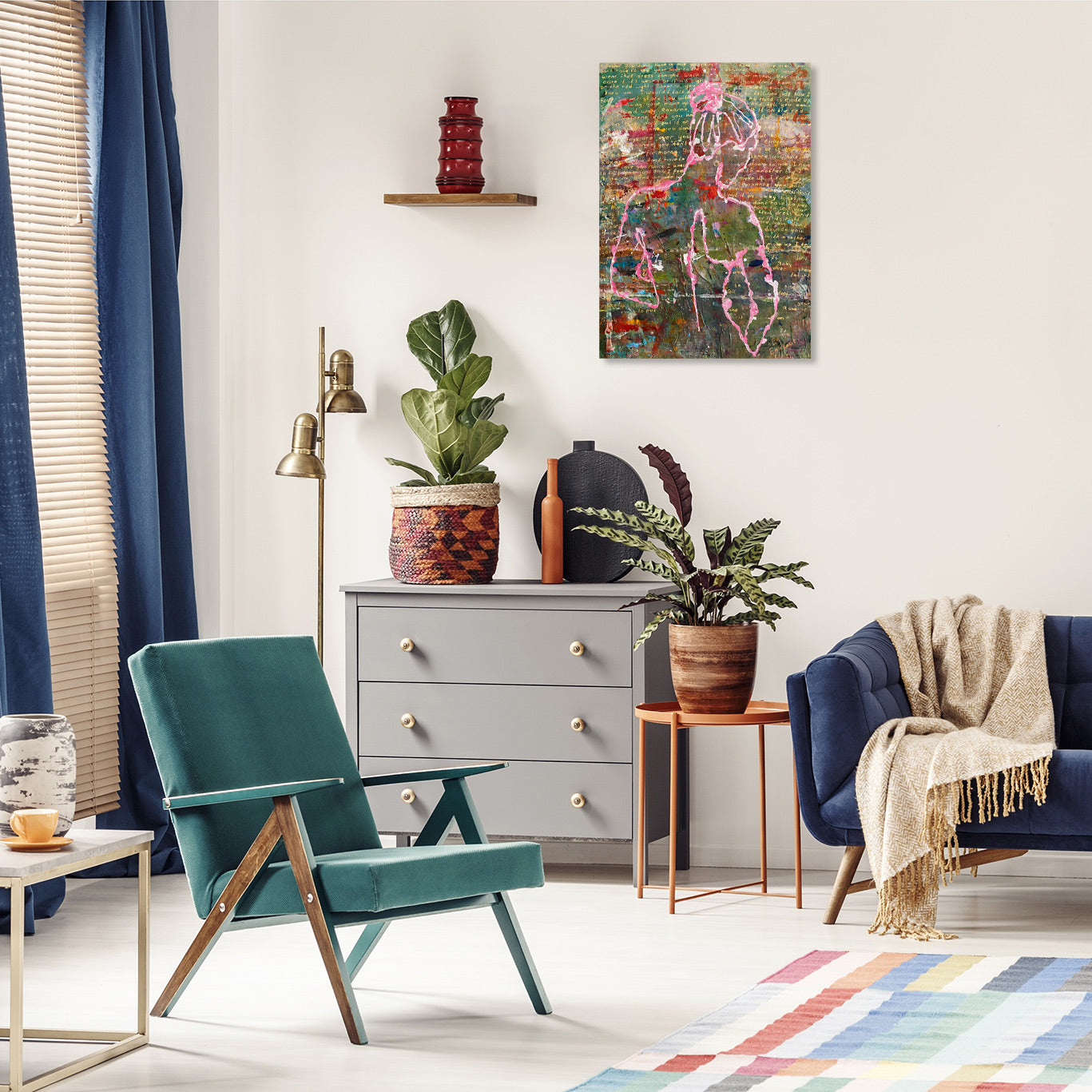 Originieel schilderij Roxanne van Elise Eekhout in een moderne woonkamer met stijlvol meubilair