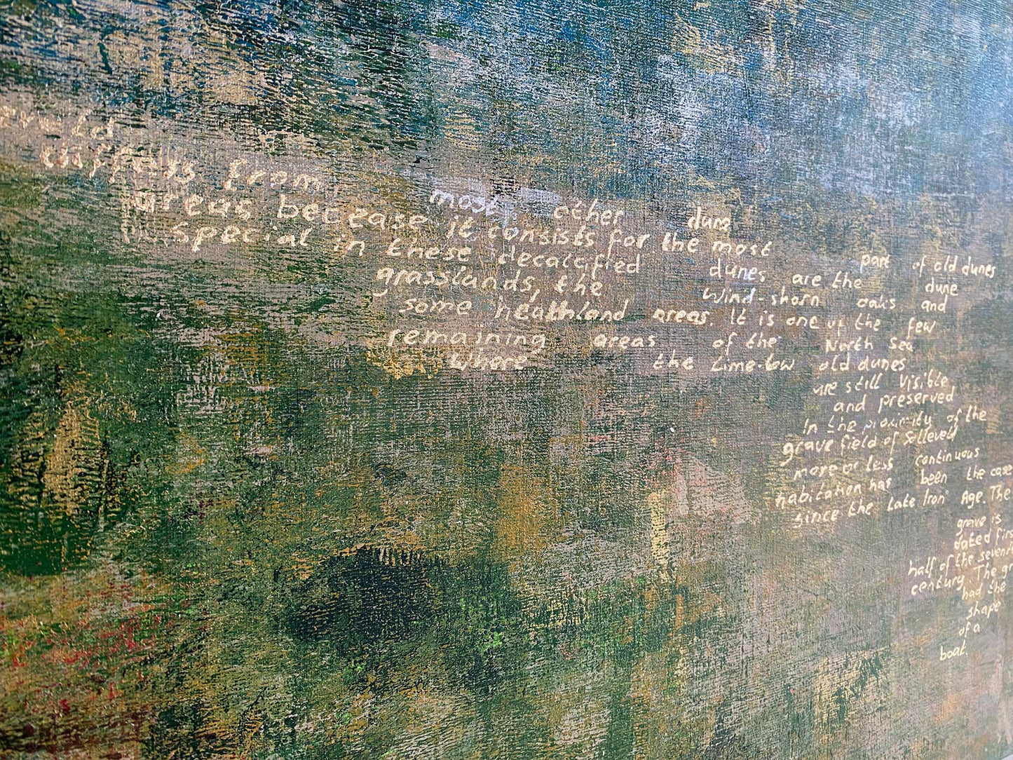 Abstract landschap schilderij van Elise Eekhout met unieke tekst en kleuren voor moderne wanddecoratie