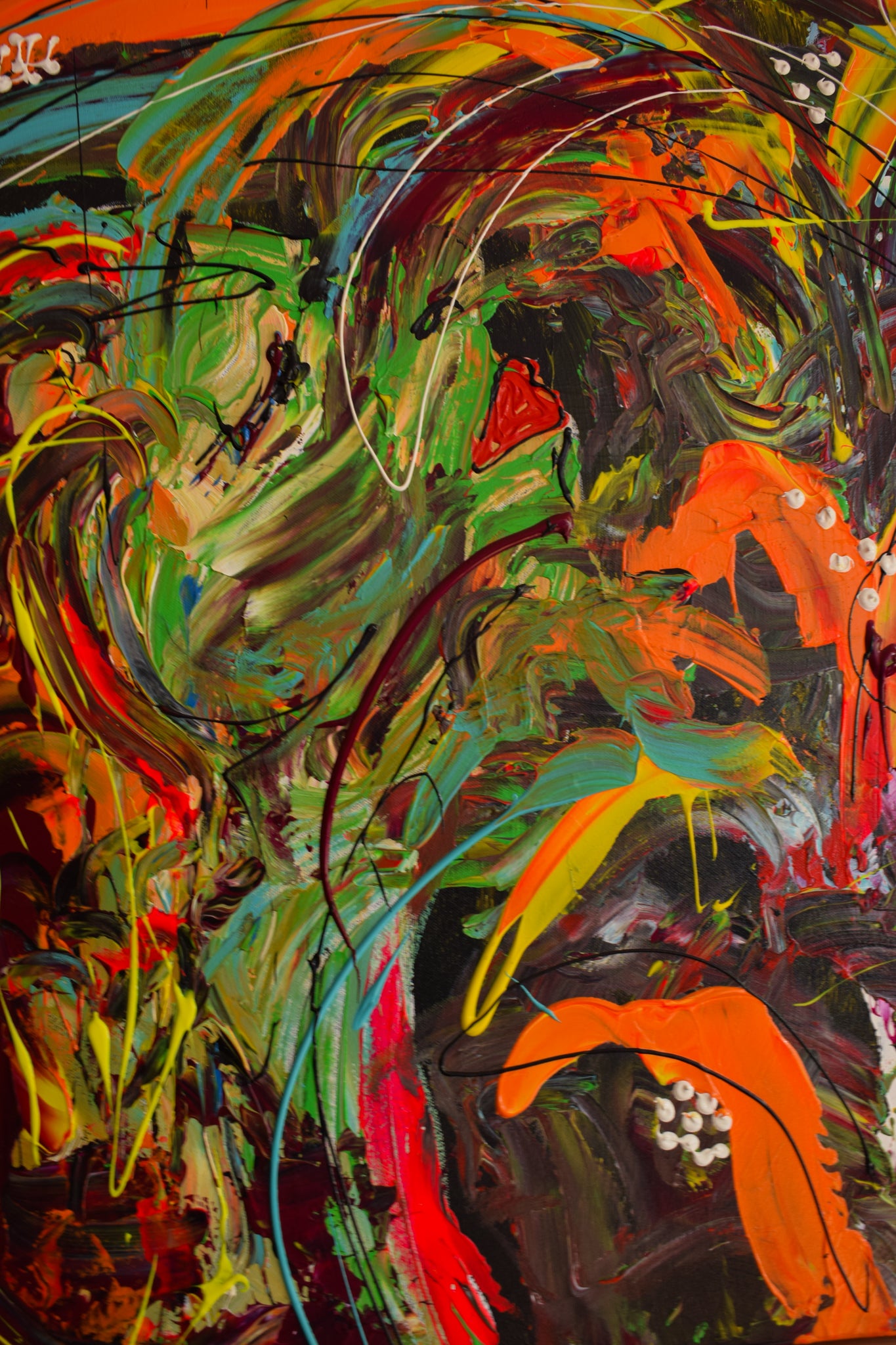 Kleurvol abstract schilderij van Marieke Brouwers met levendige kleuren en dynamische vormen