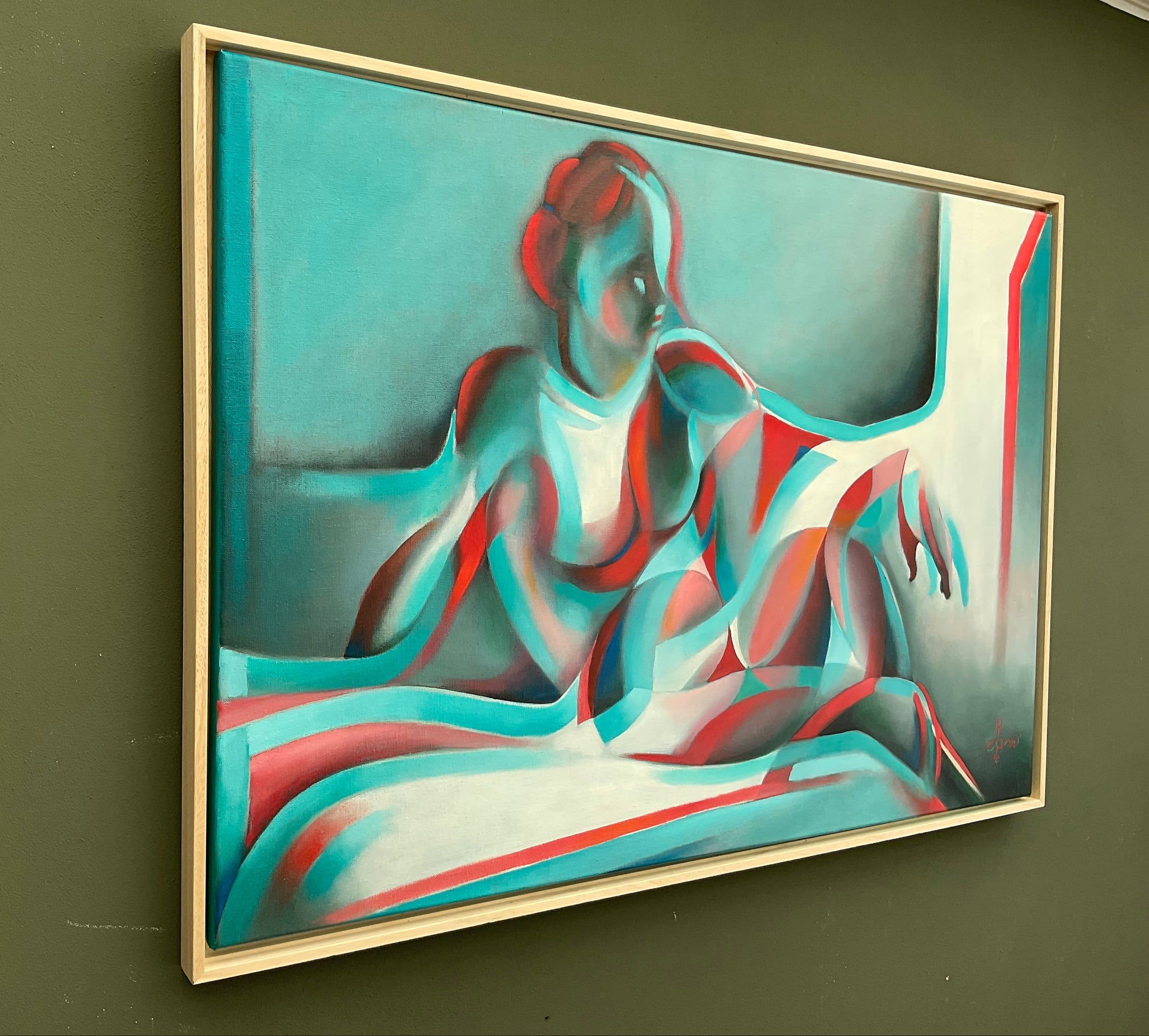 Modern schilderij van Corné Akkers in anaglyphical roundism met een vrouwelijk figuur in turquoise en roodtinten
