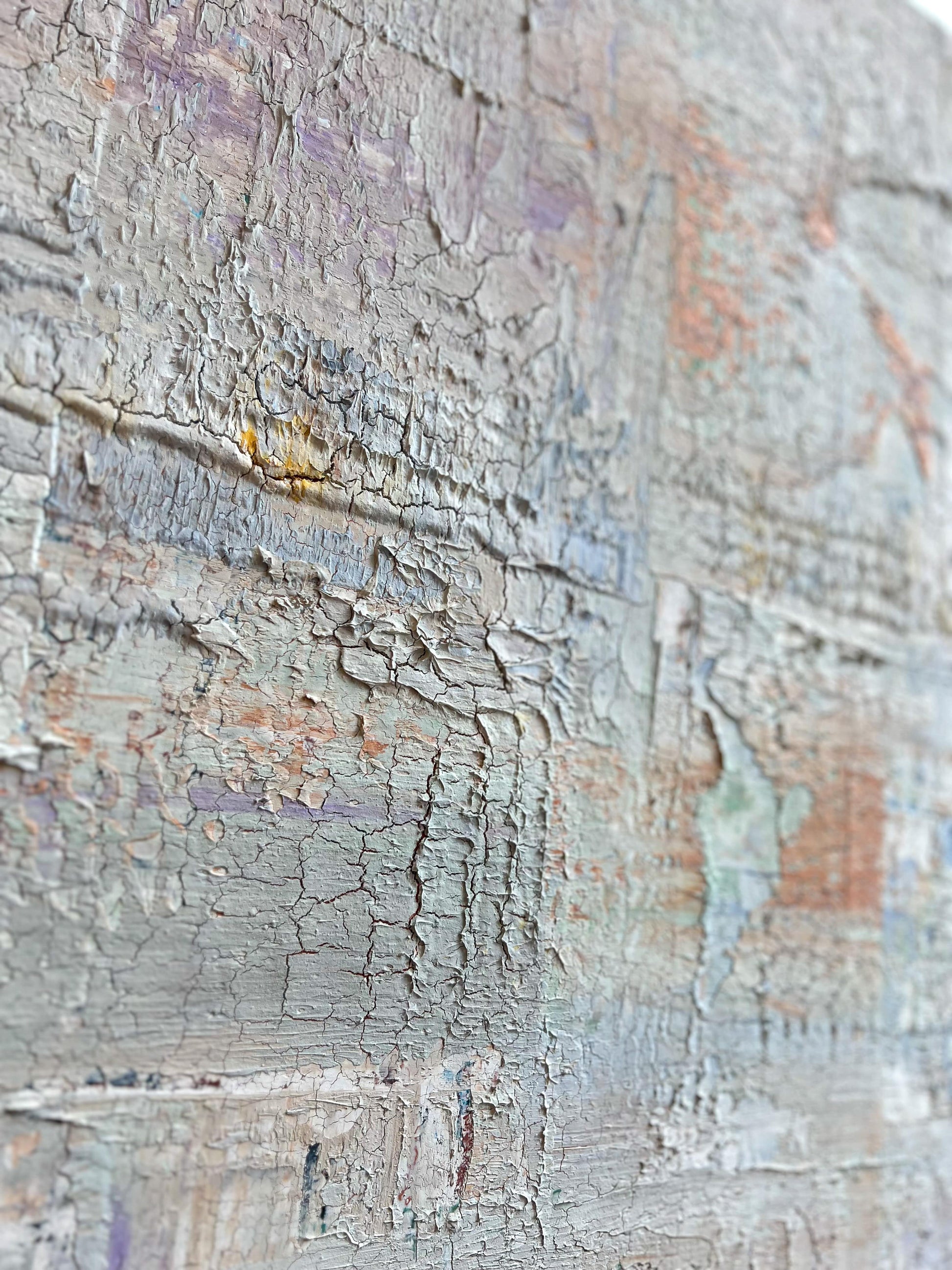 Close-up van een Blossom abstract kunstwerk schilderij van Atelier58 met textuureffecten
