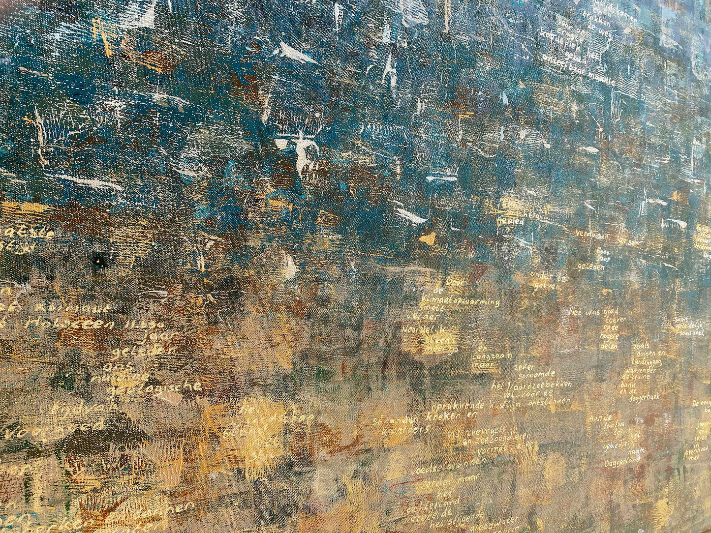 Schilderij van Elise Eekhout getiteld Verdronken Land met abstracte texturen en kleuren