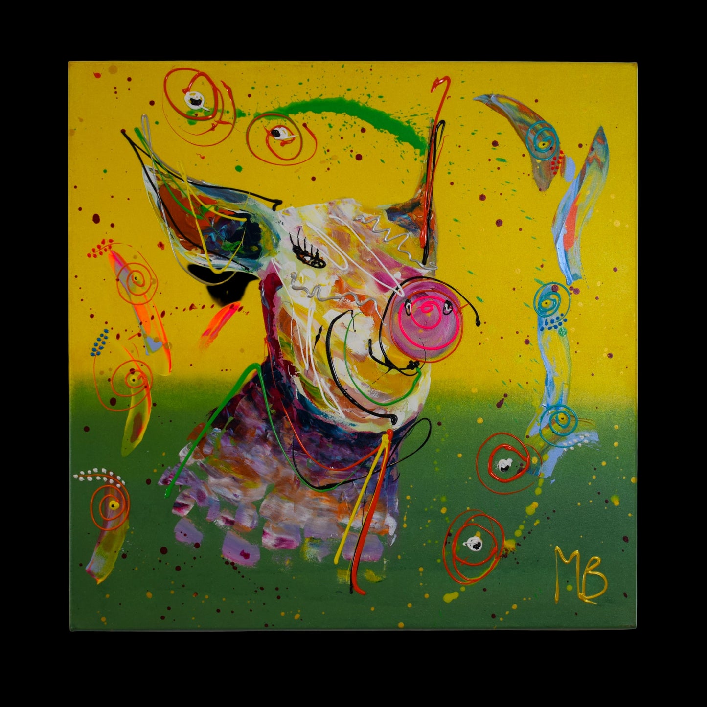vrolijk schilderij woonkamer met kleurrijk abstract varken op geelgroen doek door Art by Marieke Brouwers
