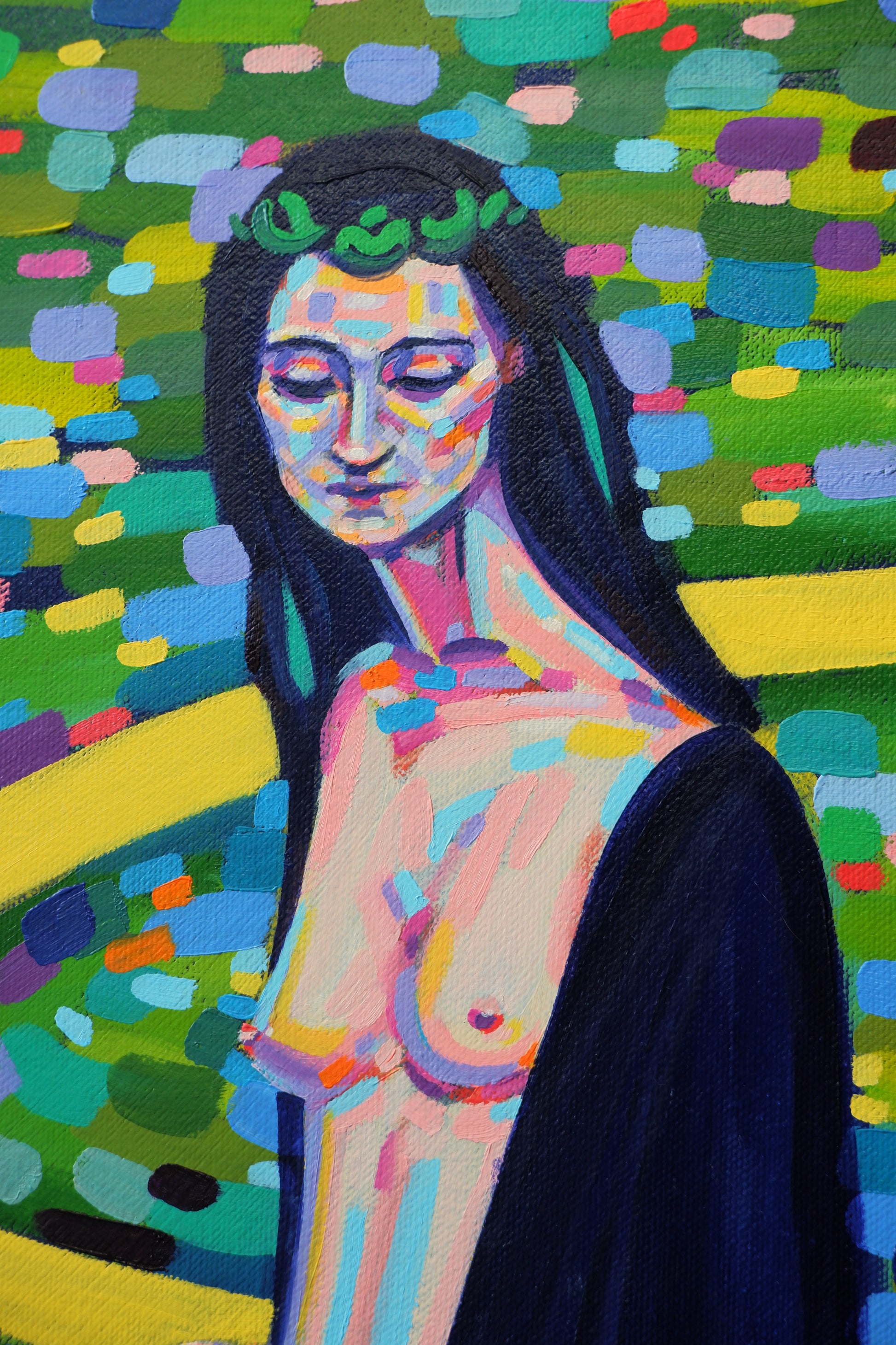 Schilderij 'midway on our life’s journey kunstwerk' met een kleurrijk portret van een vrouw in een abstracte omgeving