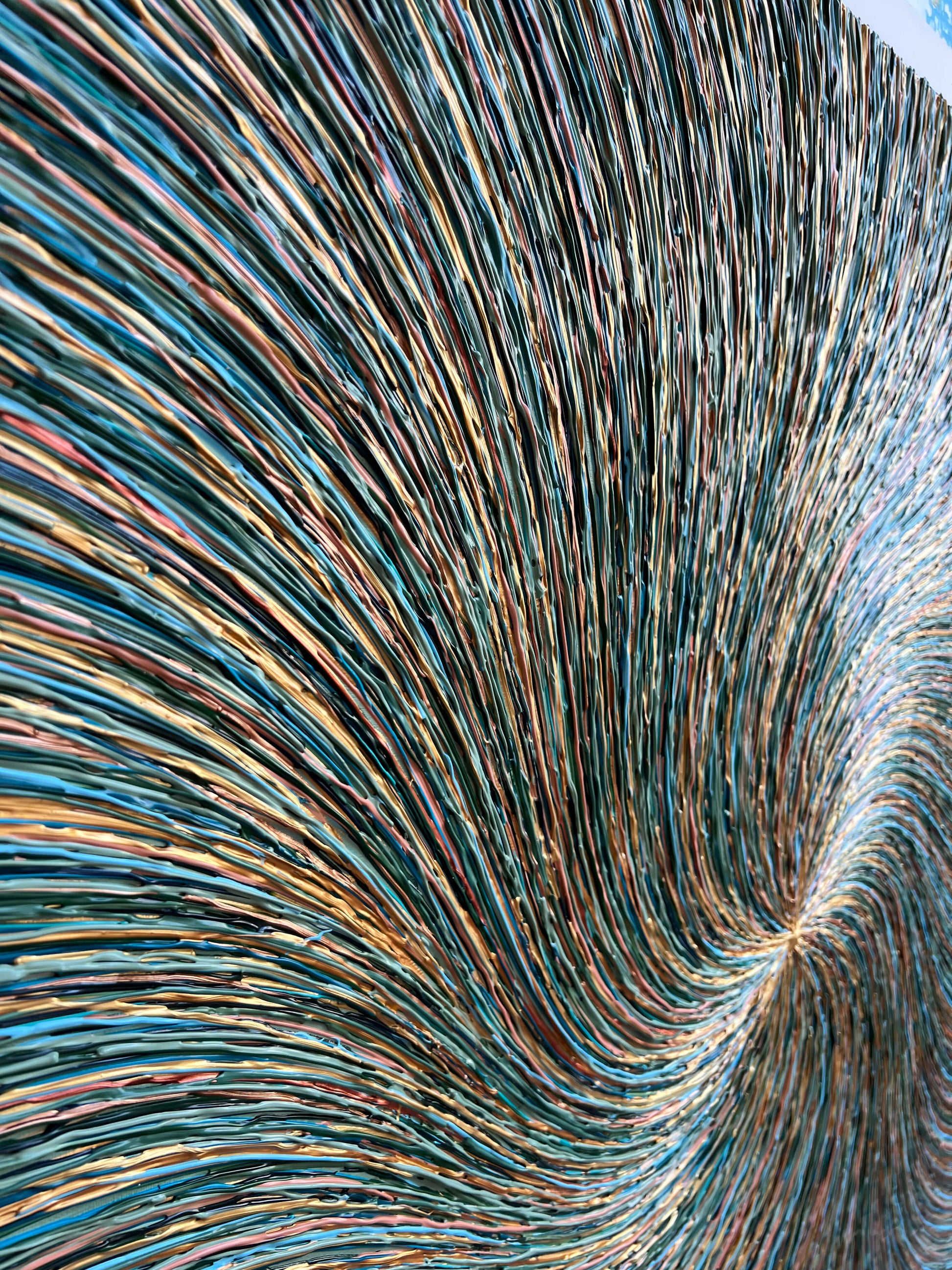 Abstract schilderij van Atelier58 met kleurrijke lijnen in golvende vormen moderne kunst voor interieur