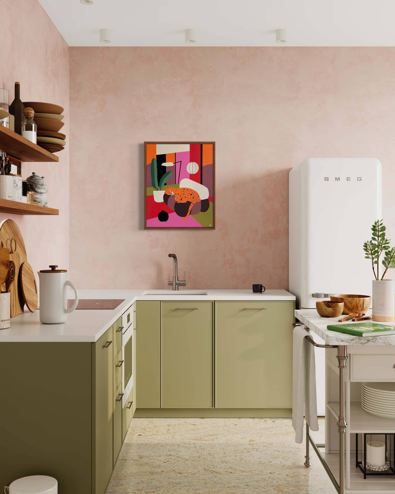 Modern kunstwerk van Mariah Birsak hangt aan de muur in een sfeervolle keuken met groene meubels