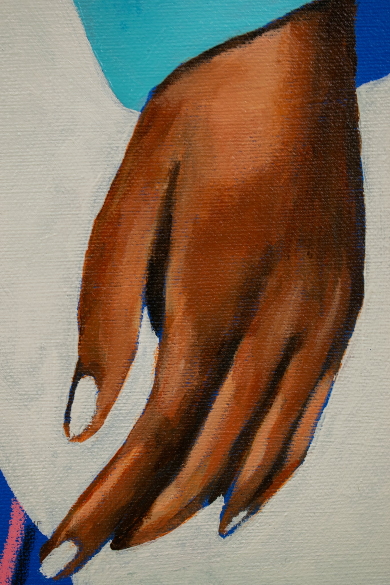 Moderne schilderij met een realistische weergave van een hand met lichtgekleurde nagels