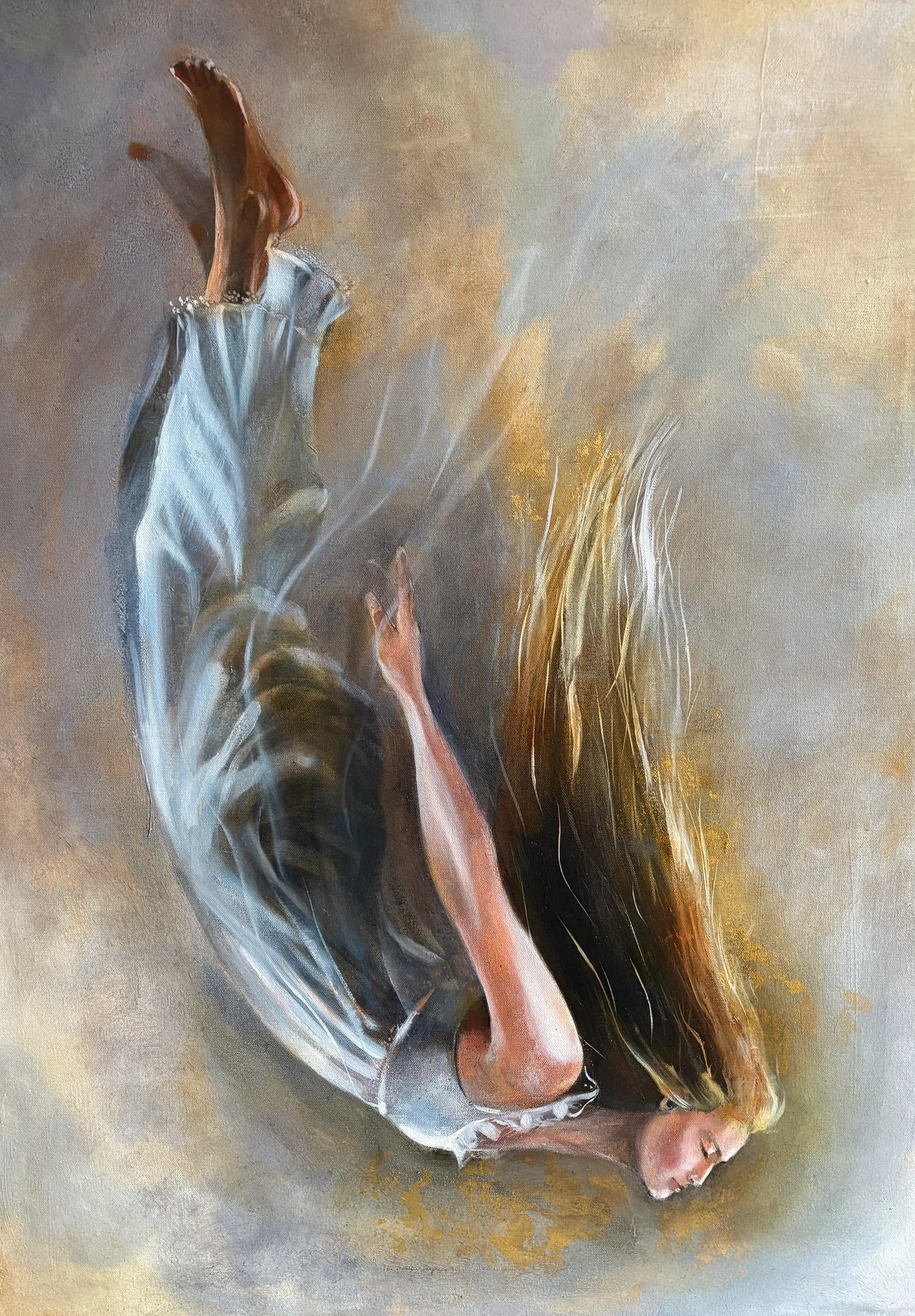 Origineel kunstwerk Gravity IV van Anna Ulyashyna met een vrouw die naar beneden valt met vloeiende haren