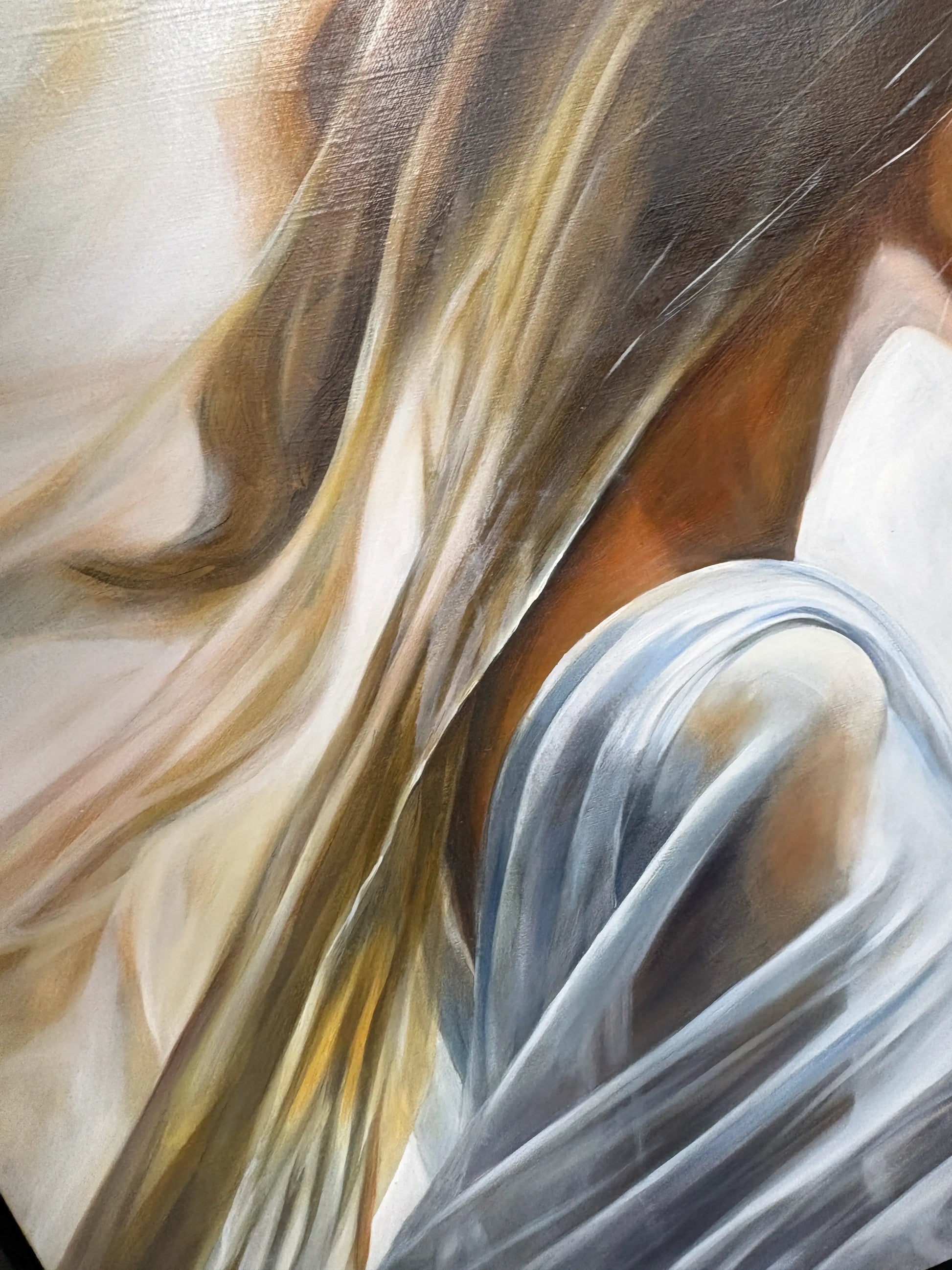 Detail van een schilderij van Anna Ulyashyna, origineel kunstwerk kopen met zachte kleuren en vloeiende lijnen.