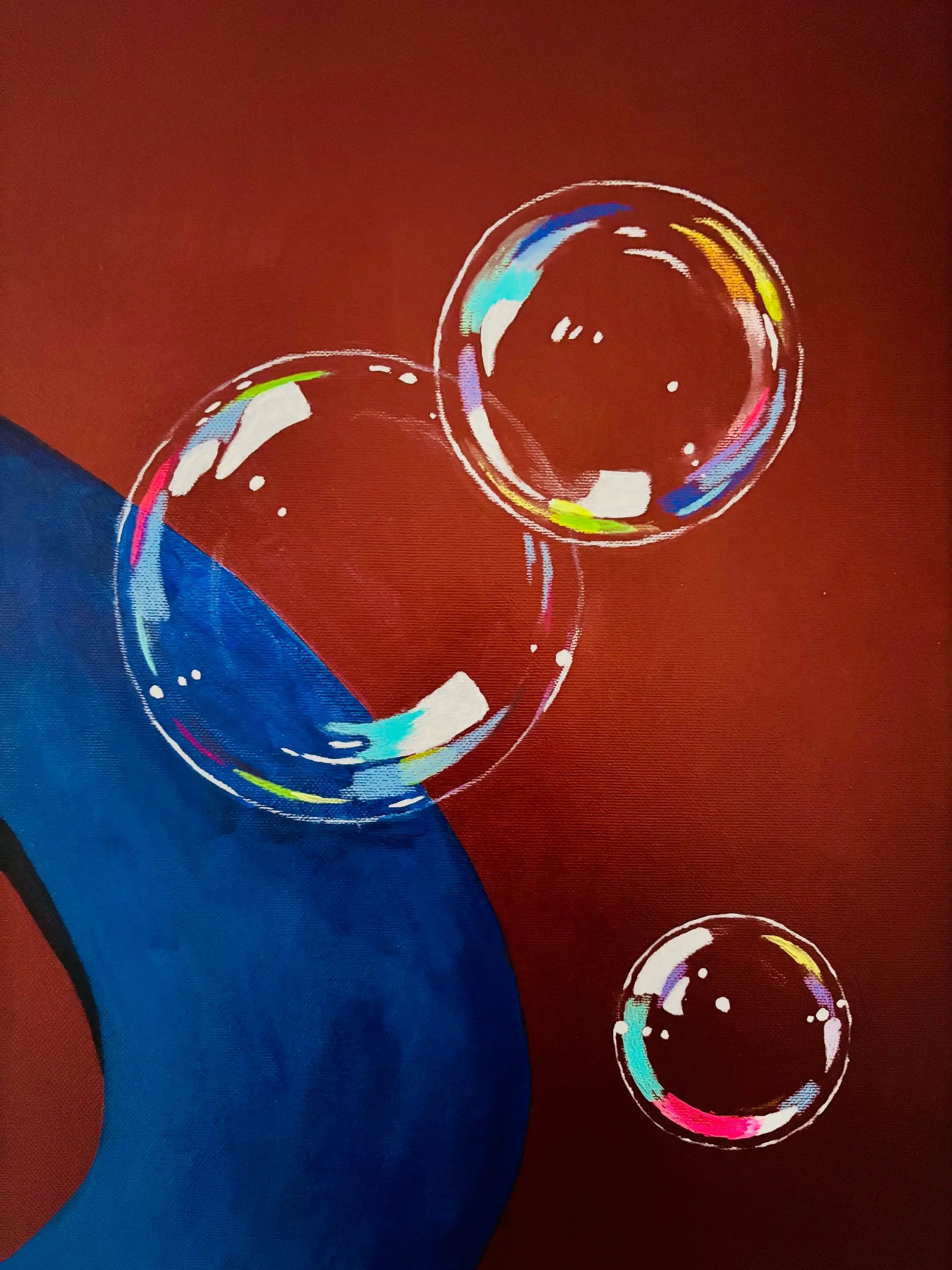 Origineel kunstwerk Victoria met kleurrijke bellen op een dieprode achtergrond