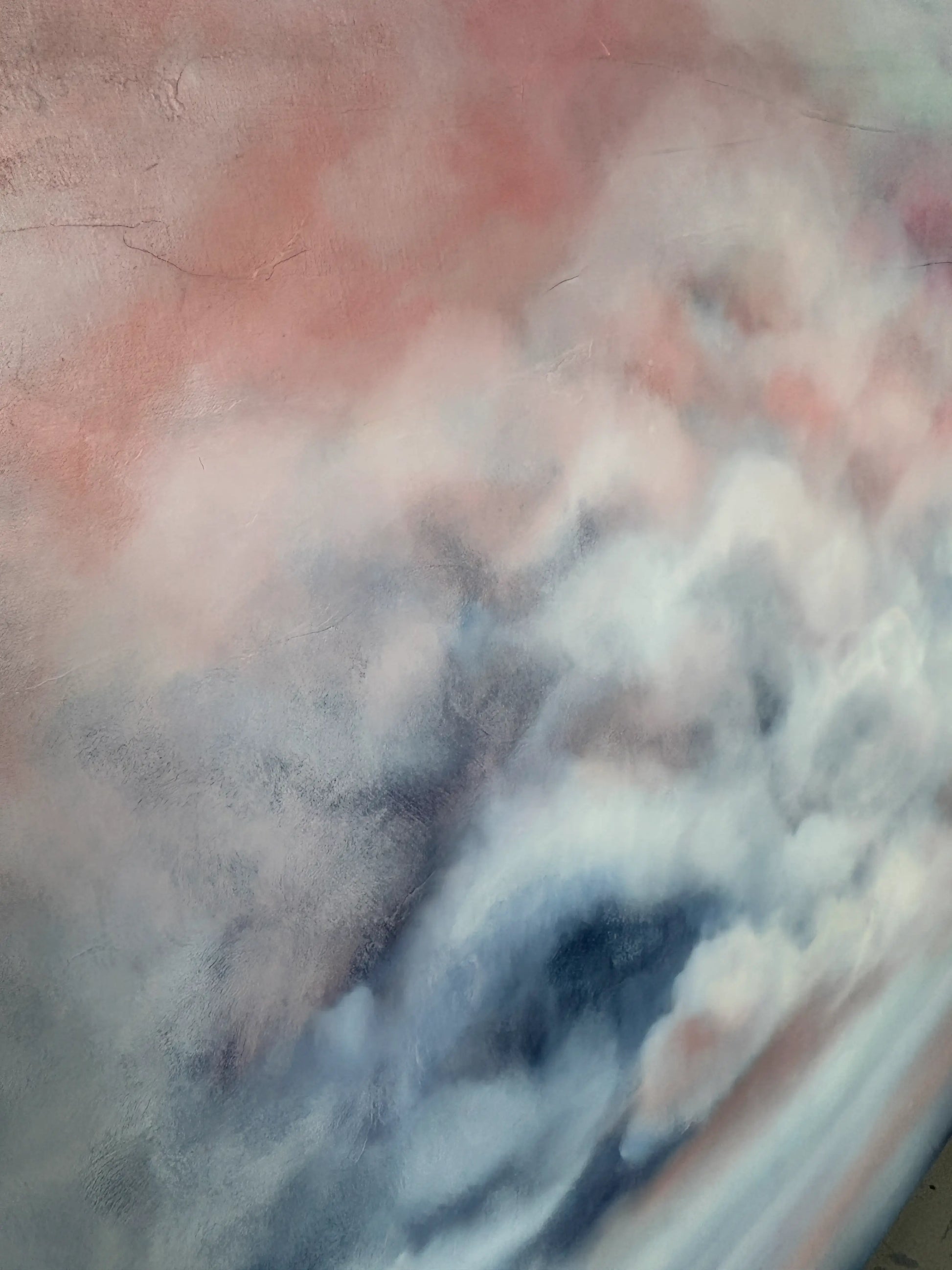 Abstract origineel schilderij kopen van wolken met zachte kleuren in roze en blauw