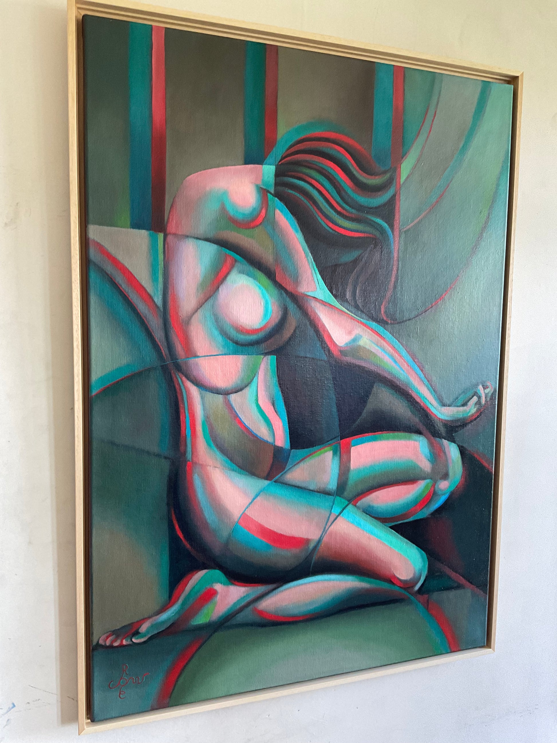 Modern roundism schilderij van een naakte vrouw in levendige kleuren en abstracte vormen